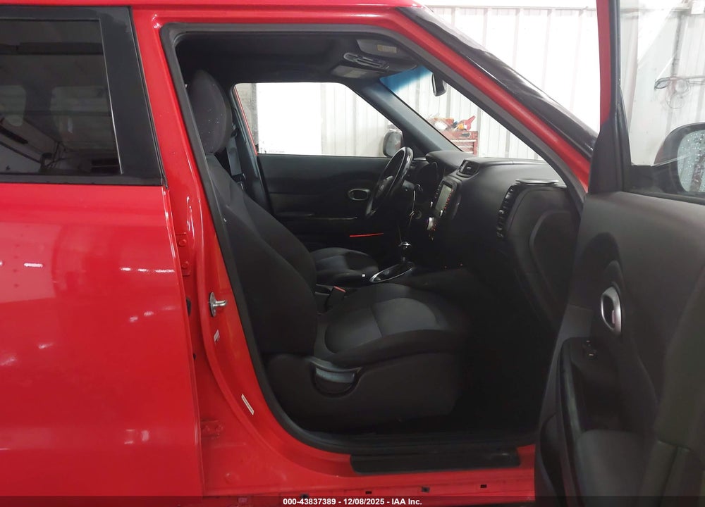 2015 KIA SOUL ! VIN: KNDJX3A52F7752598