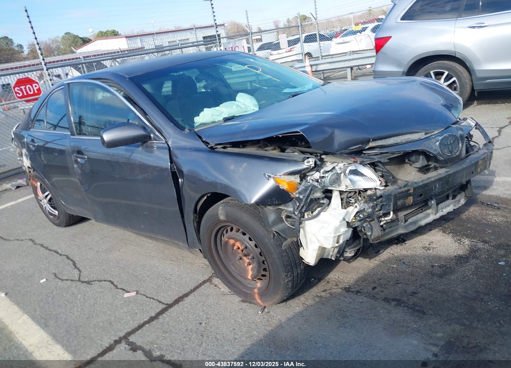2011 TOYOTA CAMRY LE VIN: 4T1BF3EK6BU197704