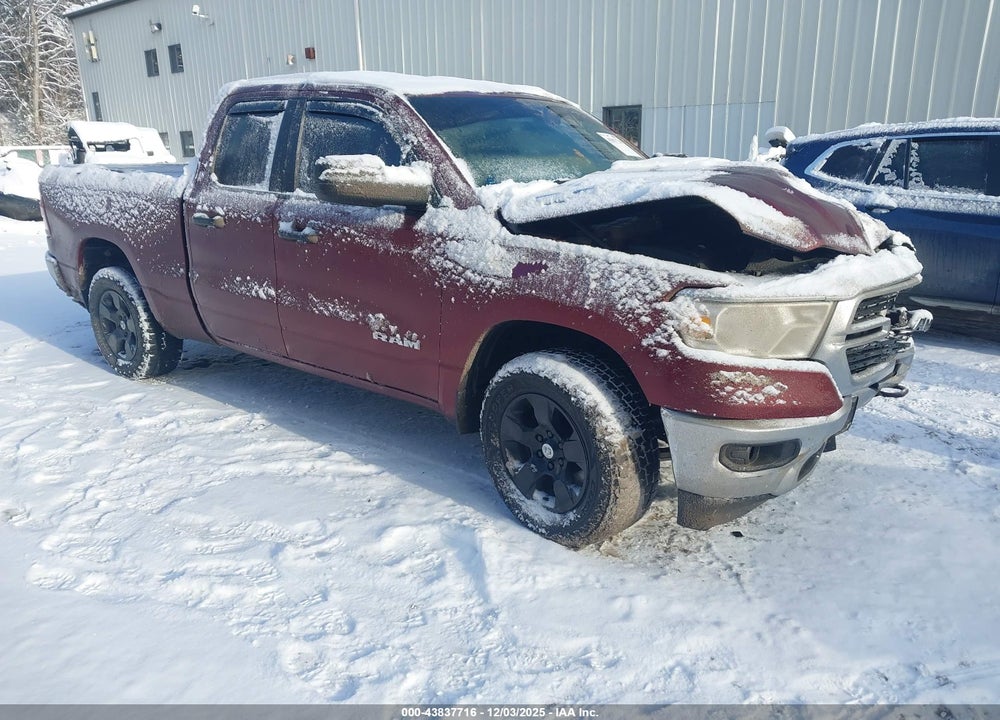 2021 RAM 1500 BIG HORN  4X4 6'4 BOX VIN: 1C6RRFBG5MN559635