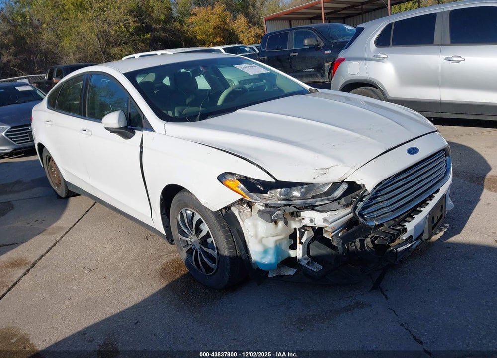 2014 FORD FUSION S VIN: 1FA6P0G70E5356294