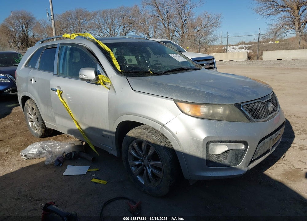 2012 KIA SORENTO SX V6 VIN: 5XYKWDA20CG285439