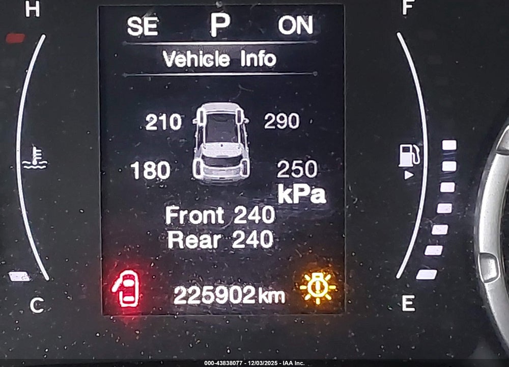 2019 JEEP RENEGADE LATITUDE 4X4 VIN: ZACNJBBB6KPK40824