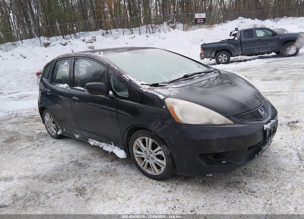 2010 HONDA FIT SPORT VIN: JHMGE8H48AC026429