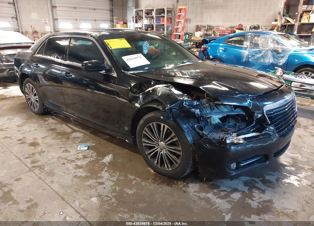 2014 CHRYSLER 300 300S VIN: 2C3CCAGG5EH207021