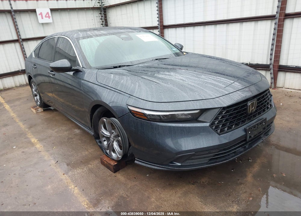 2024 HONDA ACCORD EX VIN: 1HGCY1F36RA014197