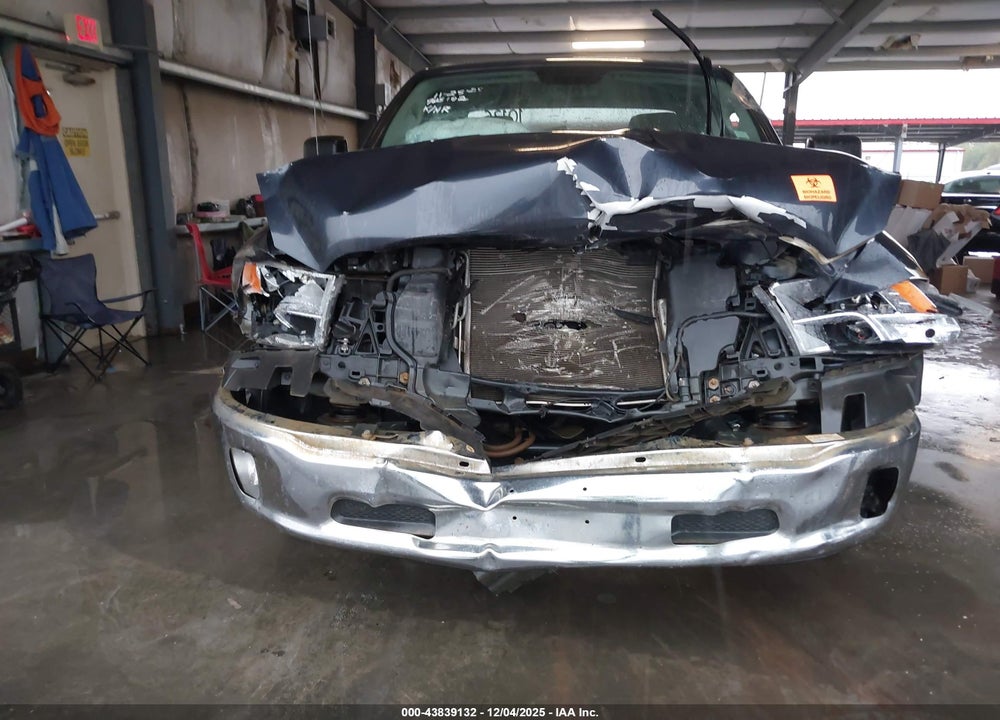 2019 RAM 1500 CLASSIC TRADESMAN  4X4 6'4 BOX VIN: 1C6RR7FT7KS725102