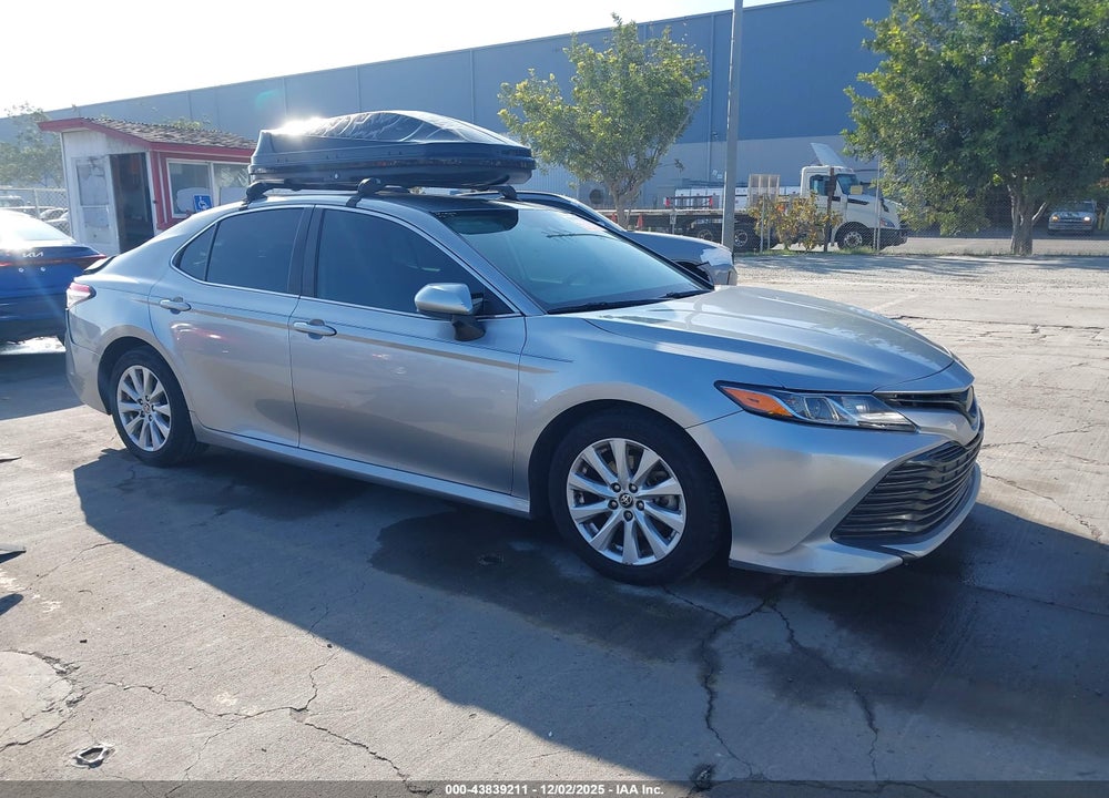 2020 TOYOTA CAMRY LE VIN: 4T1C11AK7LU971098