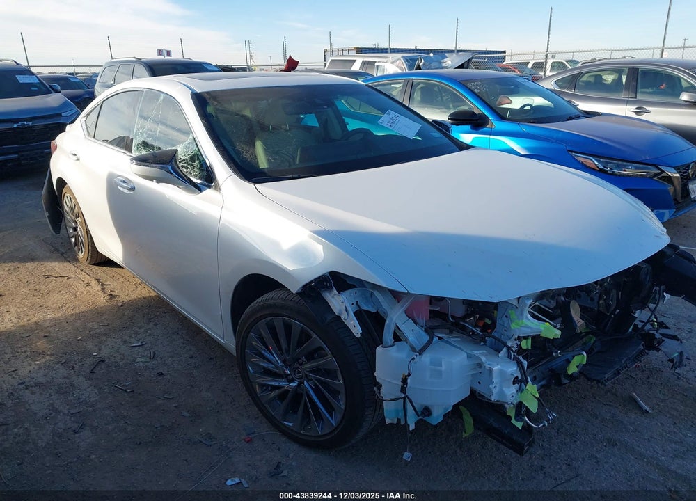 2024 LEXUS ES 300H LUXURY VIN: 58AEA1C1XRU047317