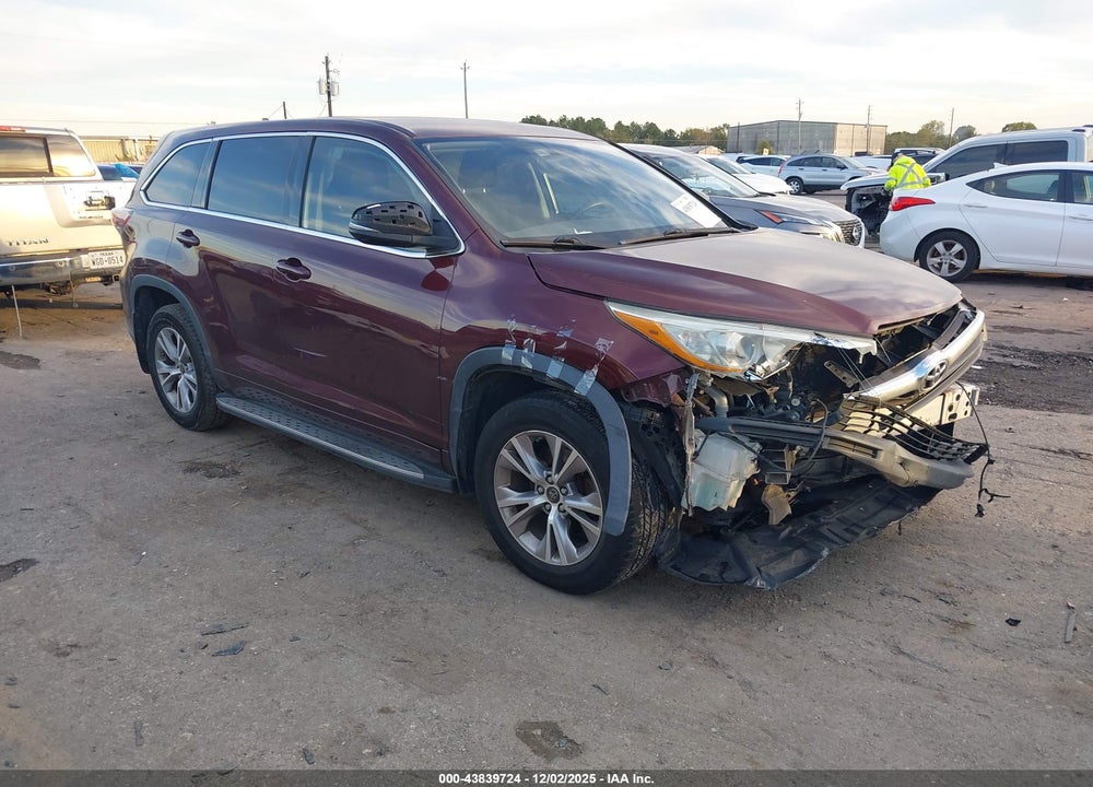2016 TOYOTA HIGHLANDER LE PLUS V6 VIN: 5TDZKRFH2GS180088