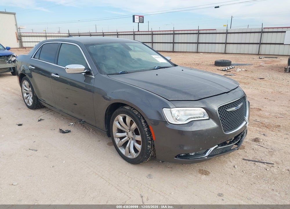 2019 CHRYSLER 300 LIMITED VIN: 2C3CCAEG2KH528559