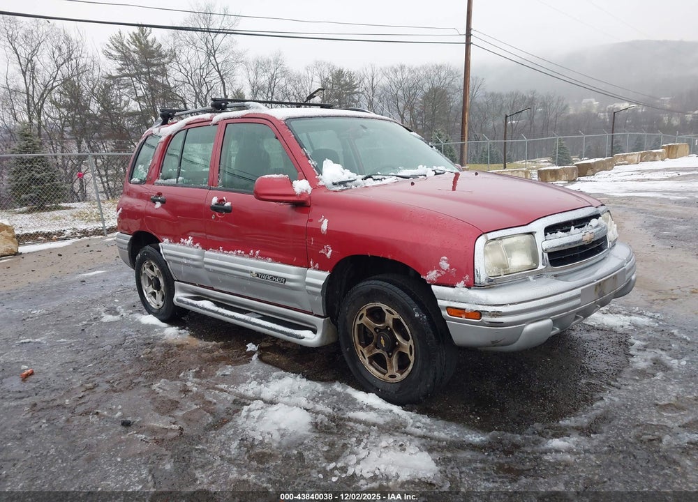 2001 CHEVROLET TRACKER HARD TOP LT VIN: 2CNBJ634716914158