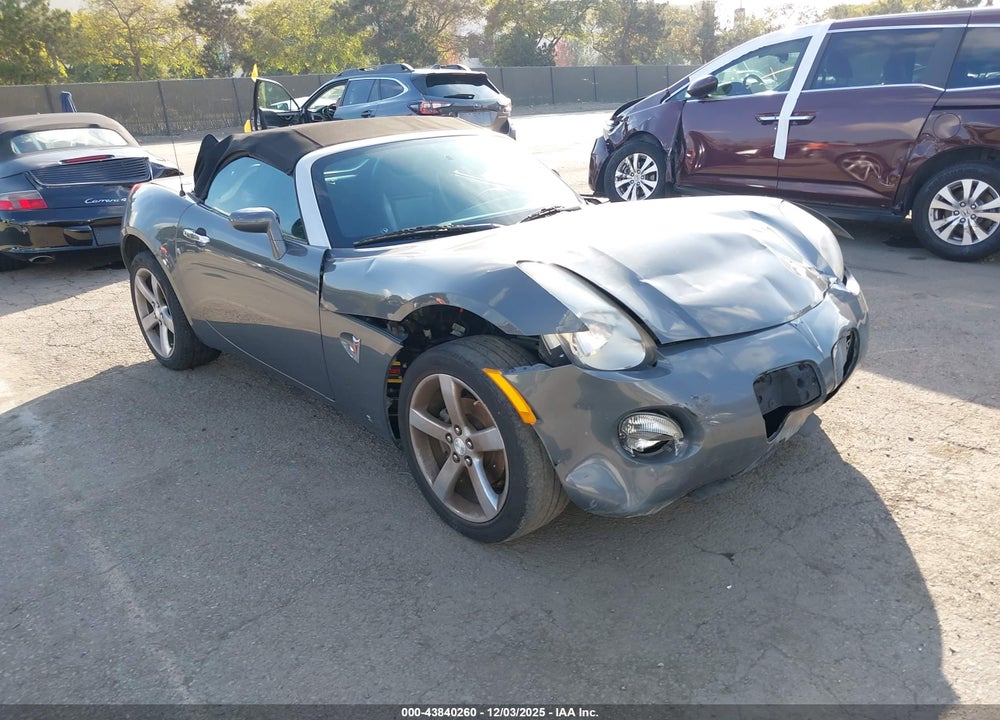 2008 PONTIAC SOLSTICE VIN: 1G2MC35B38Y112183