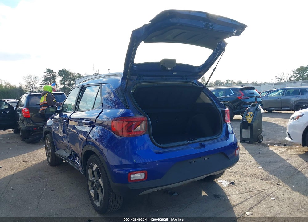 2024 HYUNDAI VENUE LIMITED VIN: KMHRC8A34RU307114