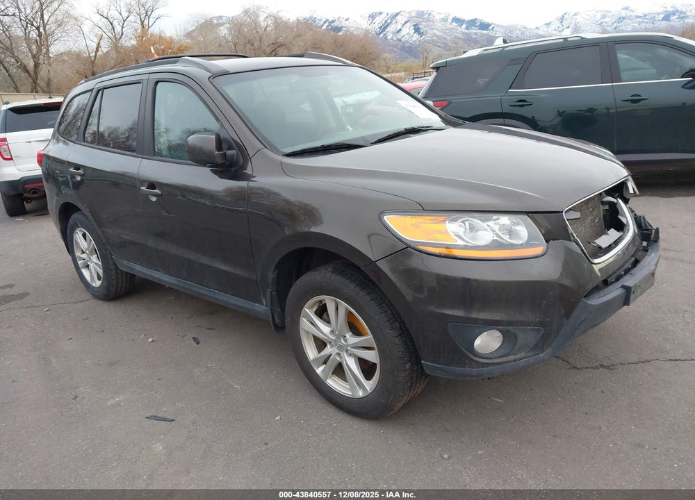 2011 HYUNDAI SANTA FE SE VIN: 5XYZHDAG1BG004770