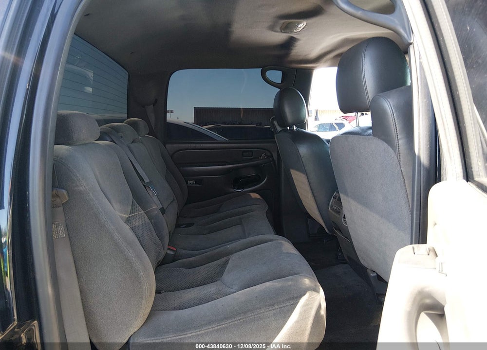 2005 CHEVROLET SILVERADO 1500 LS VIN: 2GCEC13T051285271
