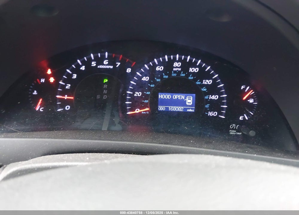 2011 TOYOTA CAMRY XLE V6 VIN: 4T1BK3EK5BU127932