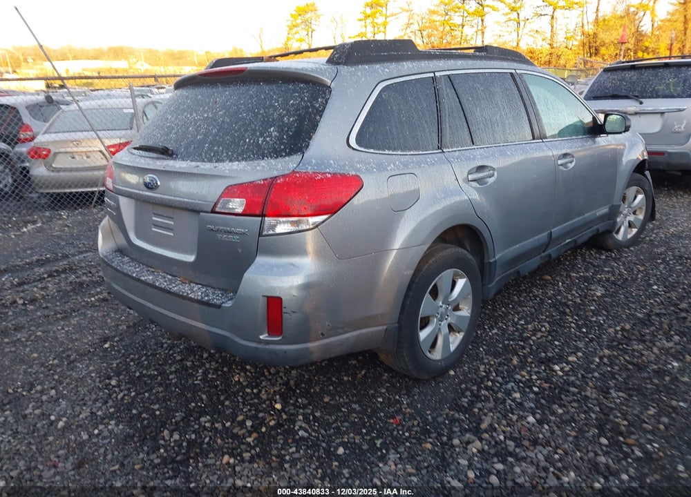 2010 SUBARU OUTBACK 2.5I LIMITED VIN: 4S4BRBKC4A3381400