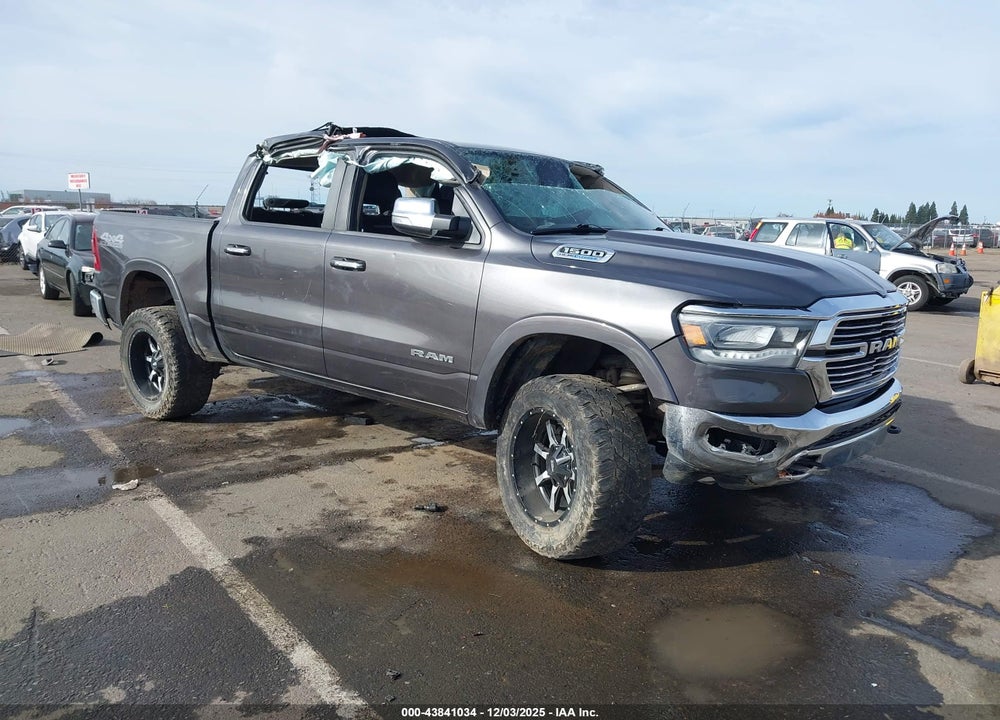 2021 RAM 1500 LAIE  4X4 5'7 BOX VIN: 1C6SRFJT4MN773001