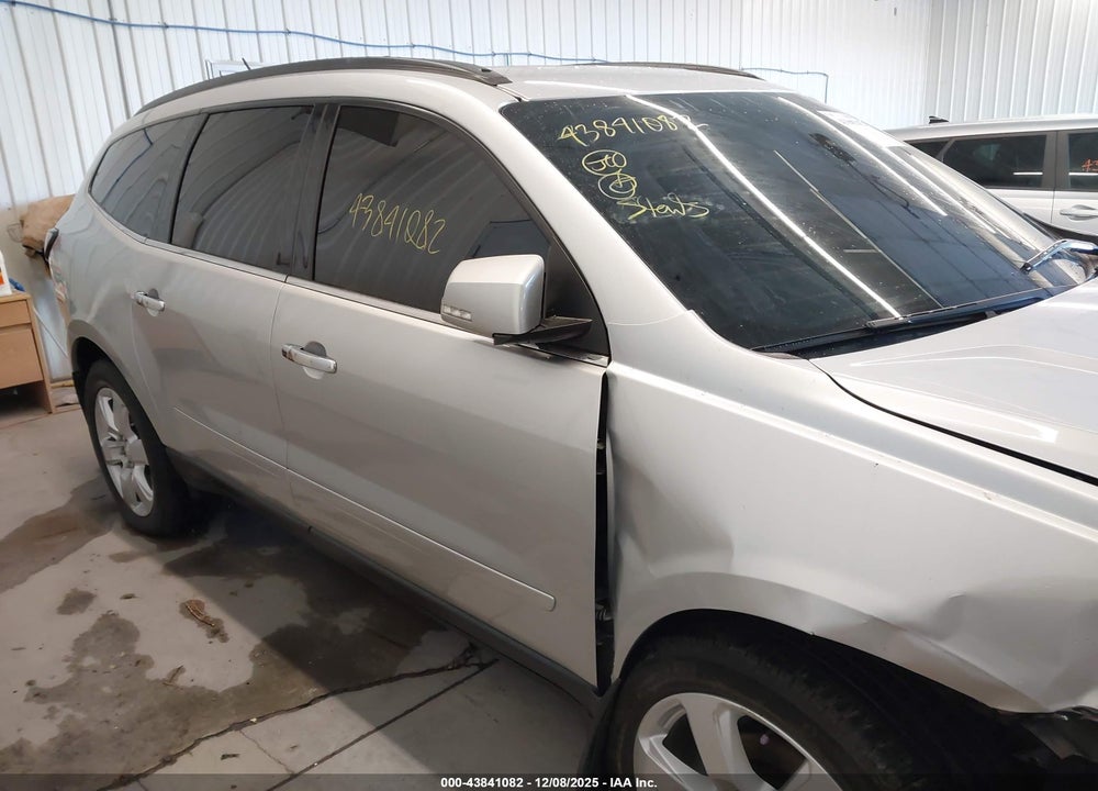2017 CHEVROLET TRAVERSE 1LT VIN: 1GNKVGKD8HJ228537