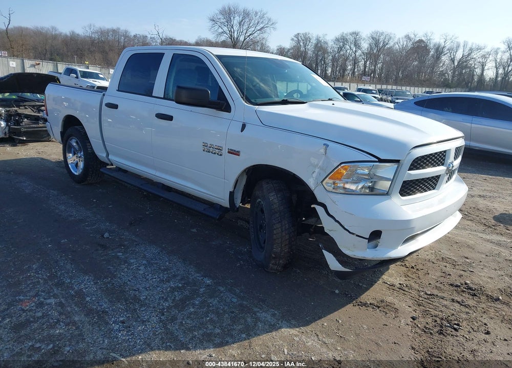 2016 RAM 1500 EXPRESS VIN: 1C6RR7KT7GS125774