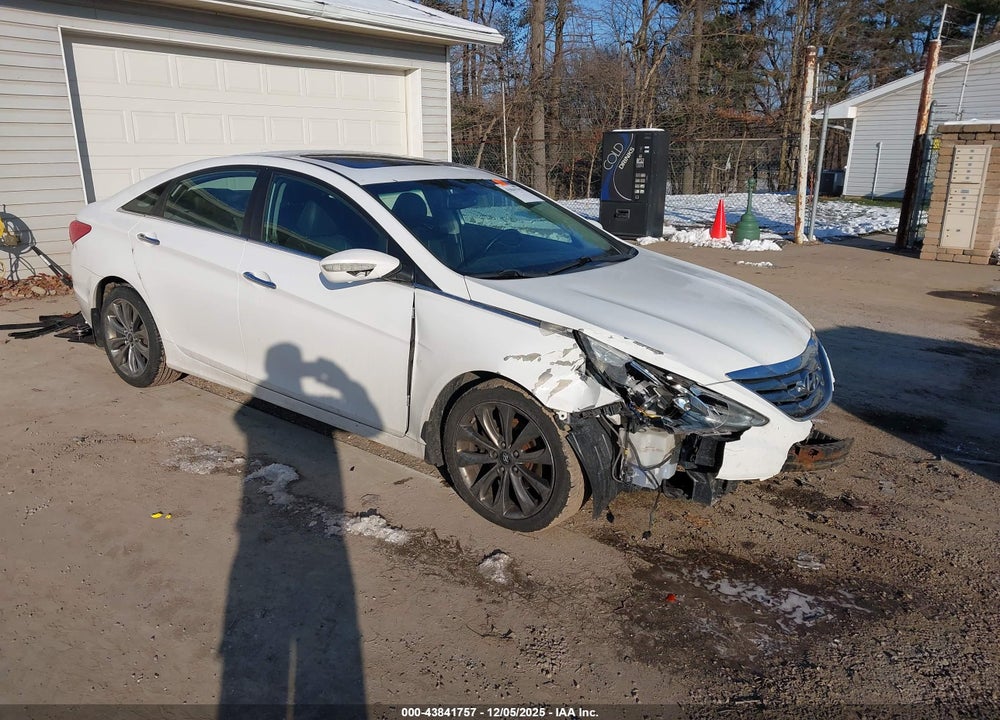 2013 HYUNDAI SONATA LIMITED 2.0T VIN: 5NPEC4AB0DH561988