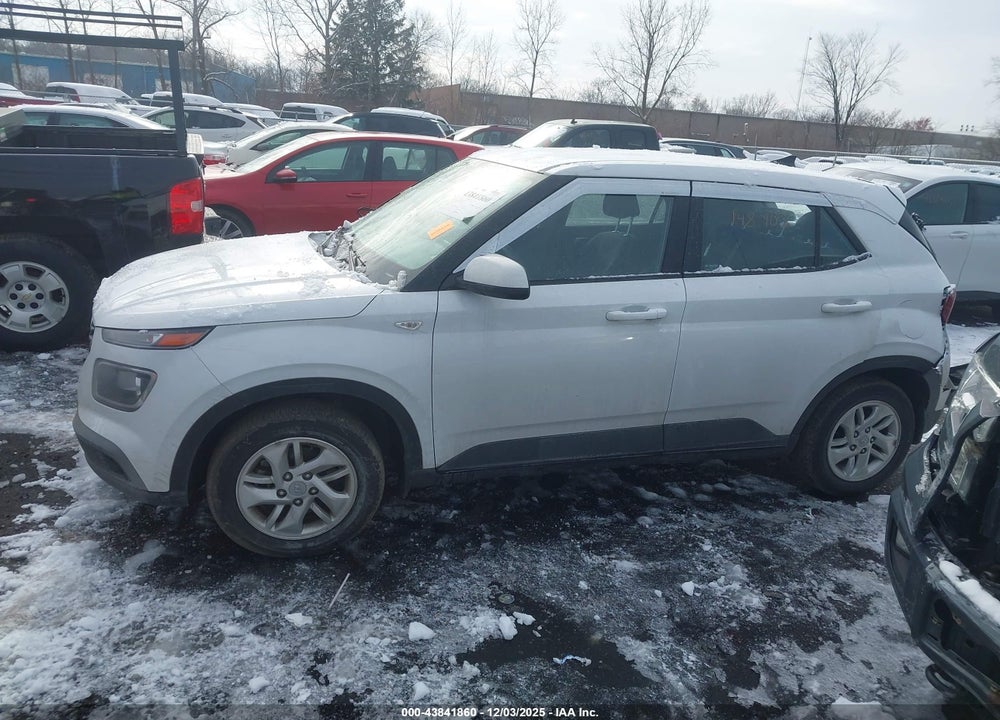 2022 HYUNDAI VENUE SE VIN: KMHRB8A36NU148903