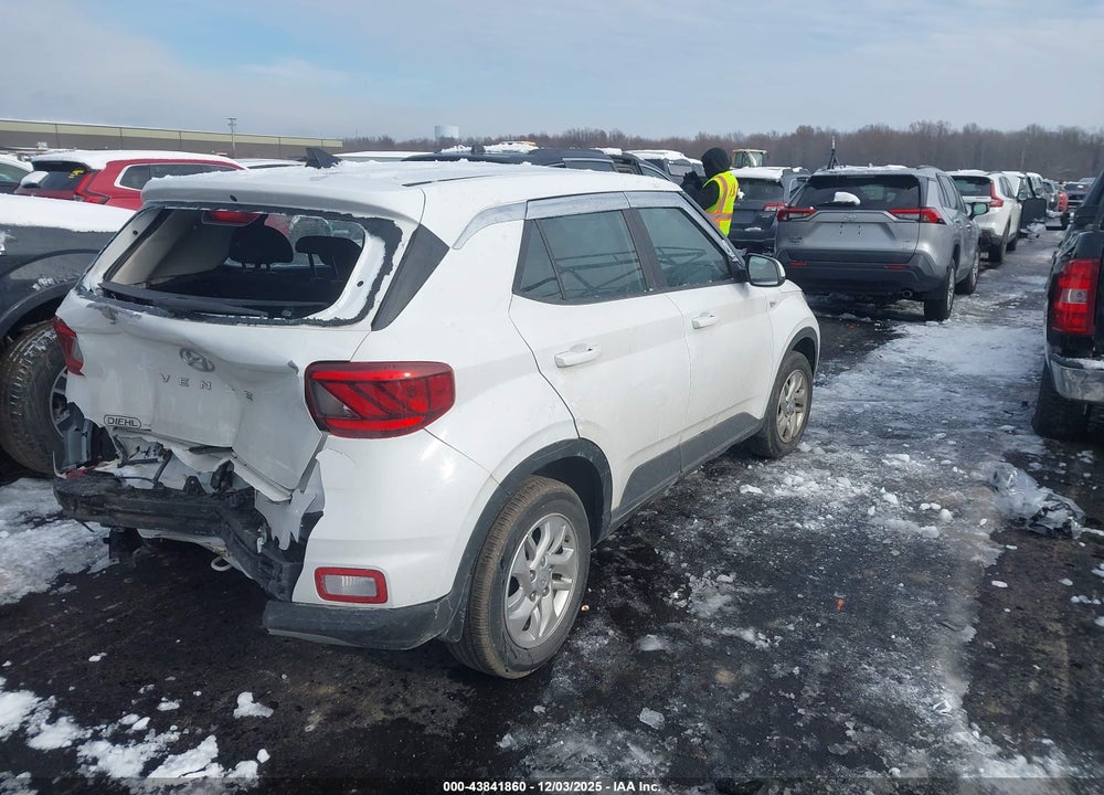 2022 HYUNDAI VENUE SE VIN: KMHRB8A36NU148903