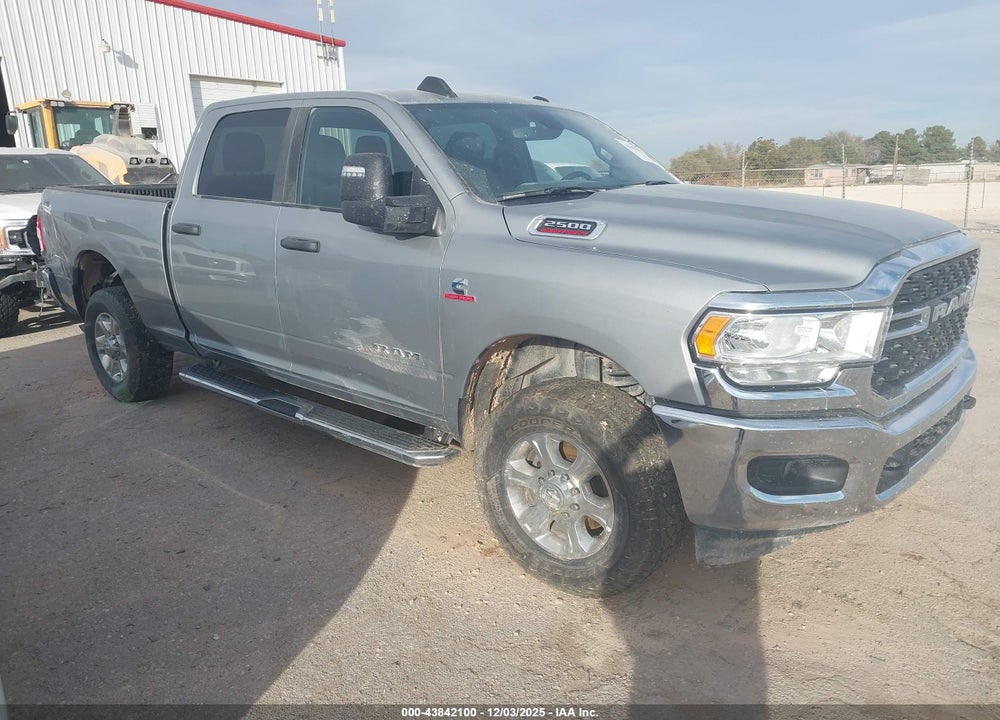 2024 RAM 2500 BIG HORN  4X4 6'4 BOX VIN: 3C6UR5DL7RG291587