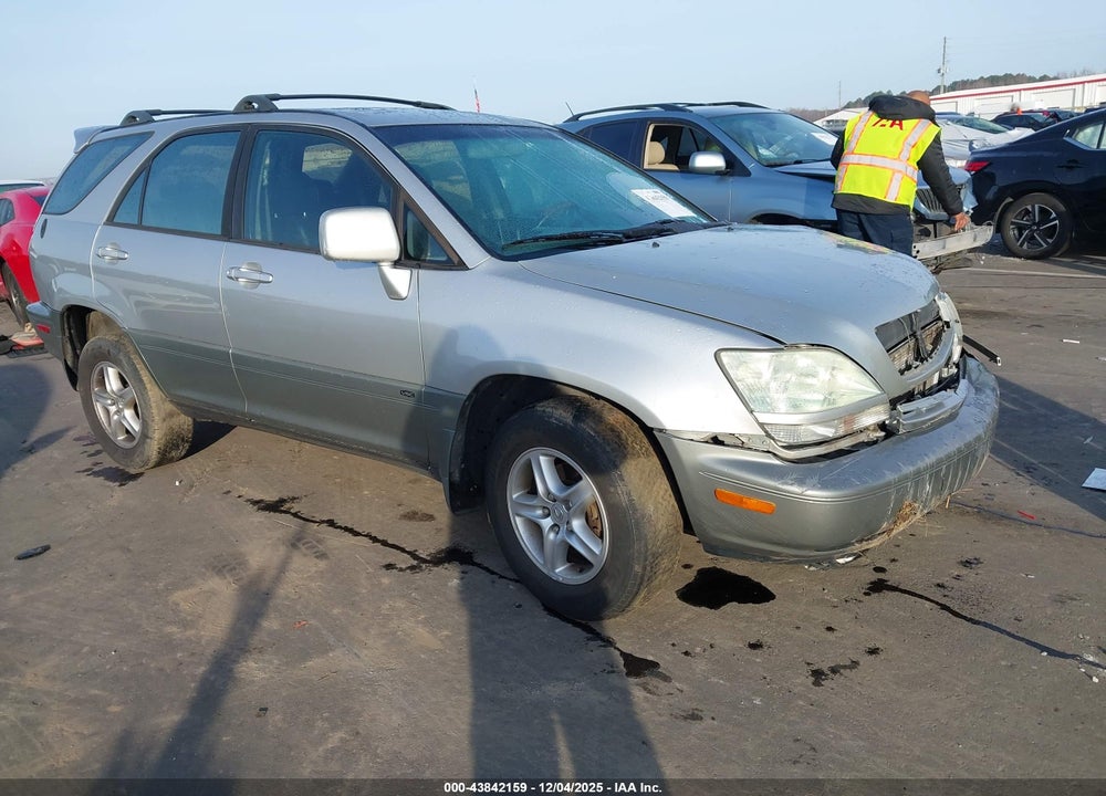2002 LEXUS RX 300 VIN: JTJHF10U820250208