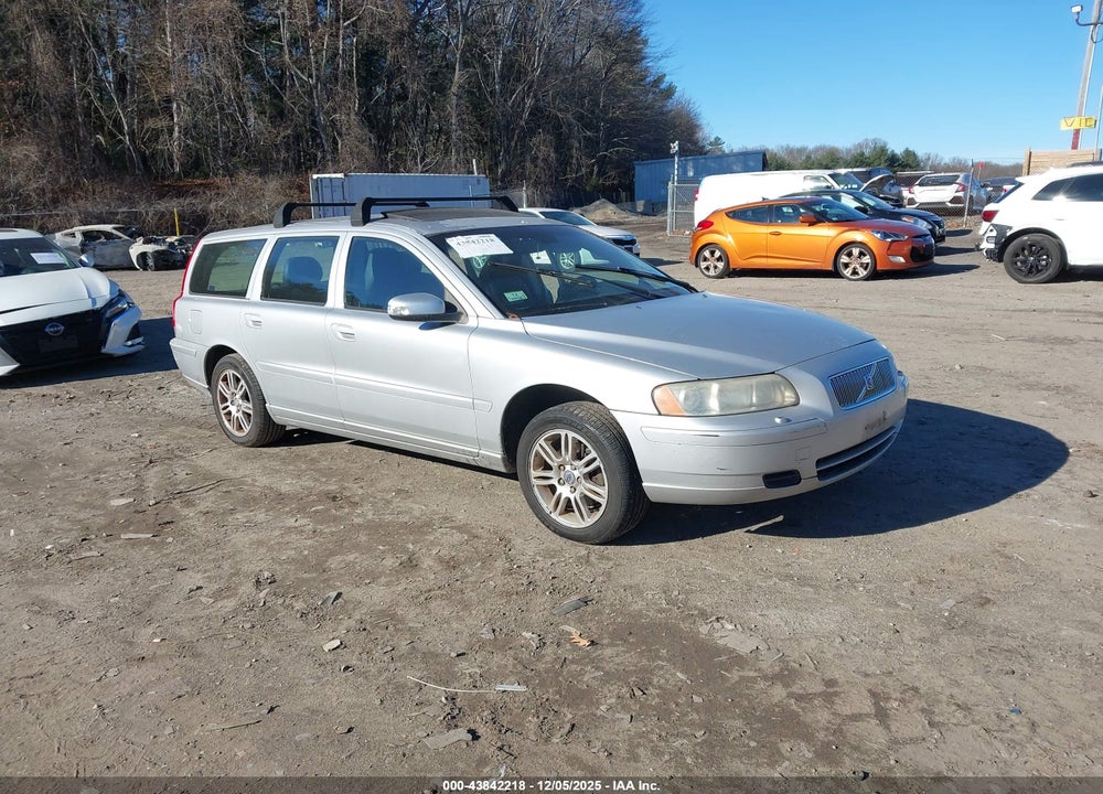 2007 VOLVO V70 2.4 VIN: YV1SW612X72642339