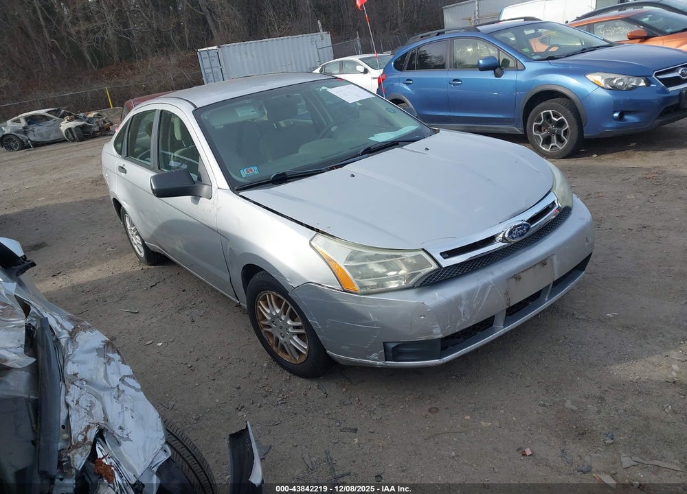 2011 FORD FOCUS SE VIN: 1FAHP3FN2BW186083