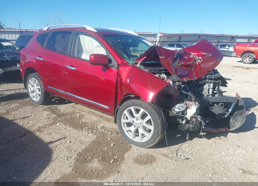 2013 NISSAN ROGUE SV W/SL PKG VIN: JN8AS5MT8DW524083