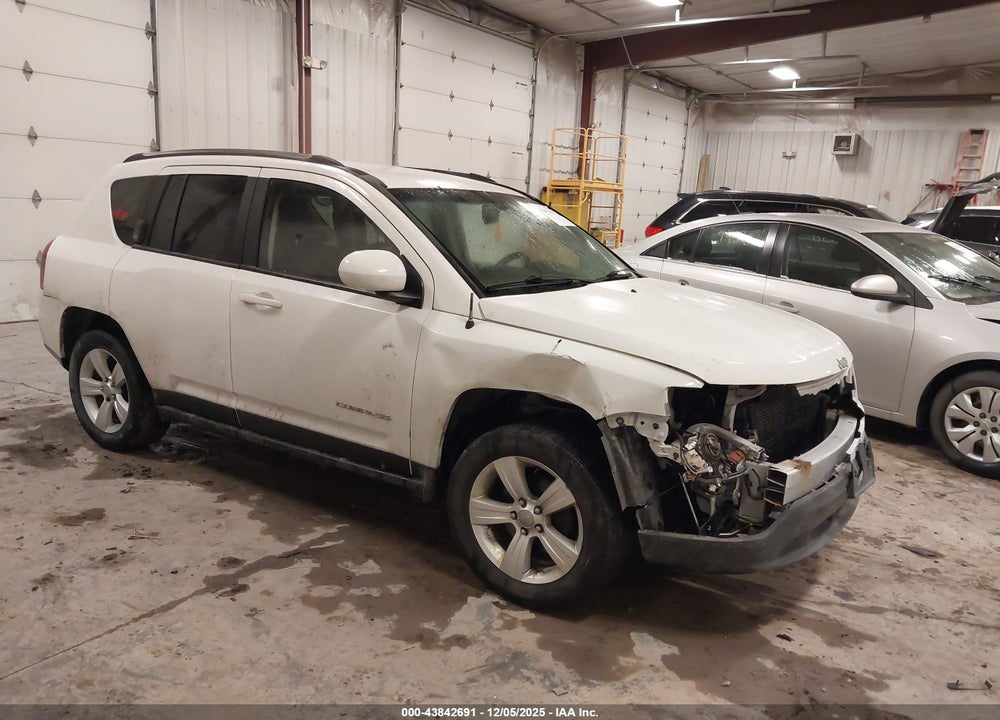 2014 JEEP COMPASS LATITUDE VIN: 1C4NJDEB0ED847380