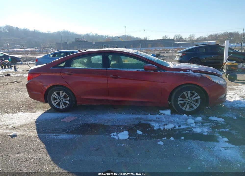 2013 HYUNDAI SONATA GLS VIN: 5NPEB4AC0DH730242
