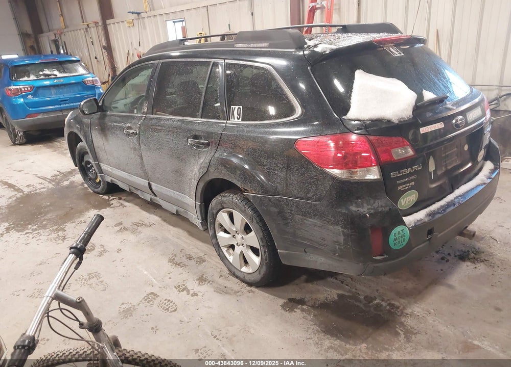 2011 SUBARU OUTBACK 2.5I PREMIUM VIN: 4S4BRBGC9B1402666