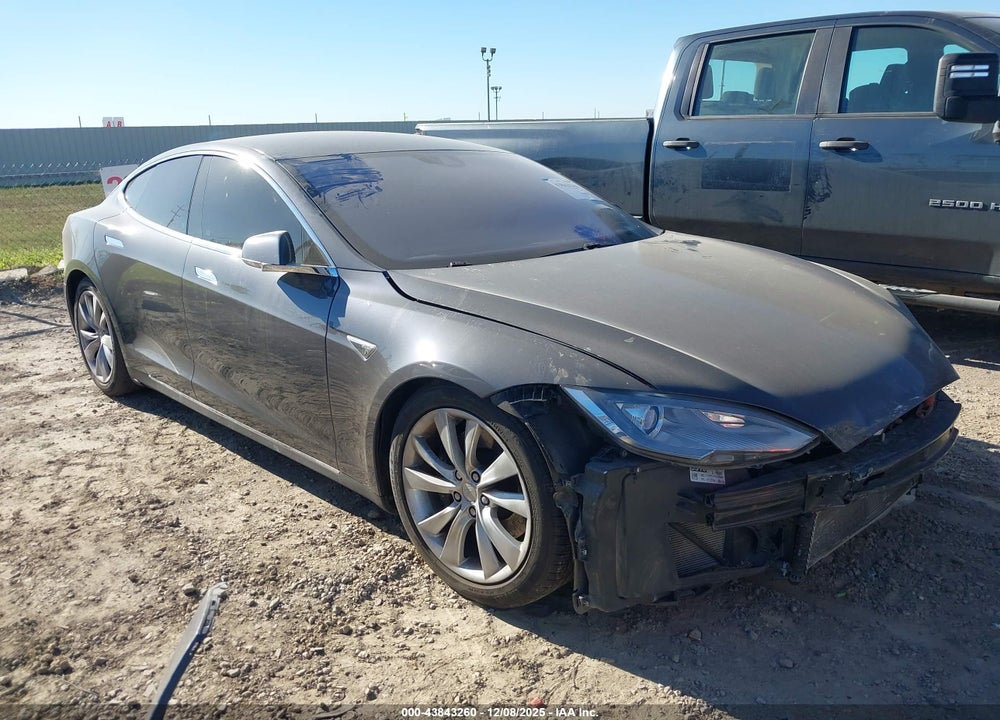 2015 TESLA MODEL S 70D/85D/P85D VIN: 5YJSA1H29FF087246