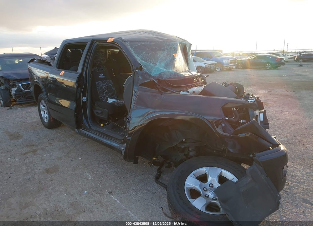 2025 RAM 1500 BIG HORN  4X4 5'7 BOX VIN: 1C6SRFFP3SN544723