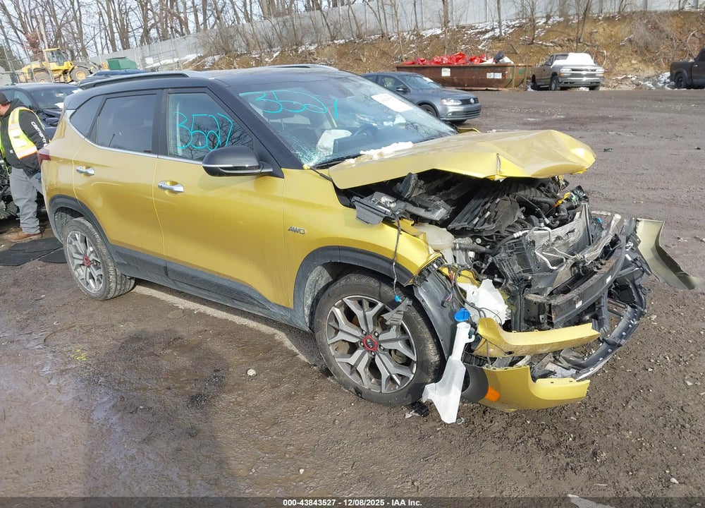 2021 KIA SELTOS SX TURBO VIN: KNDETCA23M7212595