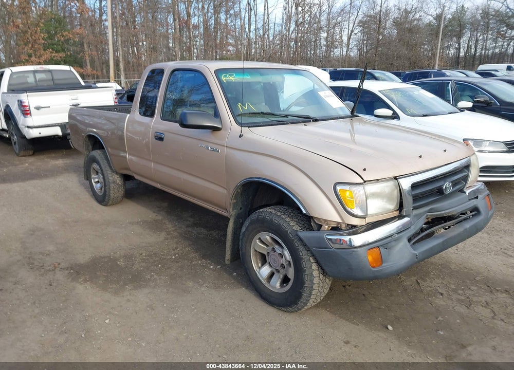2000 TOYOTA TACOMA BASE V6 VIN: 4TAWN72N8YZ672260