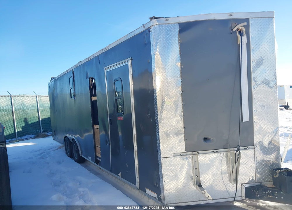 2024 TRAILER 24' GIDDY UP ENCLOSED VIN: 7TKBE2422RN010861