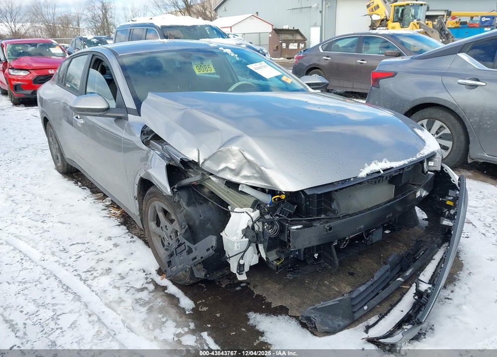 2025 KIA K4 LXS VIN: 3KPFT4DE2SE206963