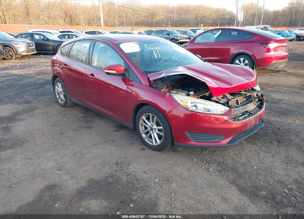 2015 FORD FOCUS SE VIN: 1FADP3K20FL226730