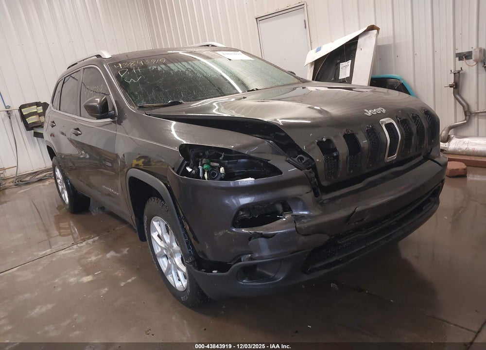 2015 JEEP CHEROKEE LATITUDE VIN: 1C4PJMCS7FW668870
