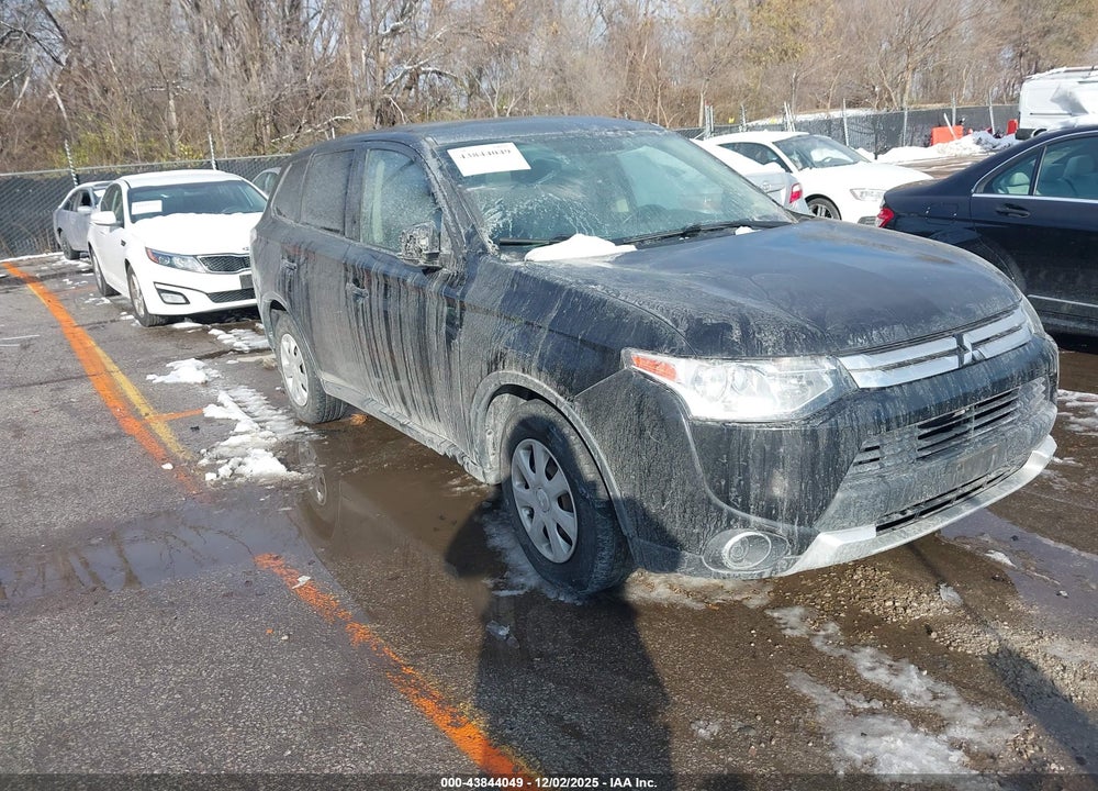 2015 MITSUBISHI OUTLANDER ES VIN: JA4AD2A35FZ006419