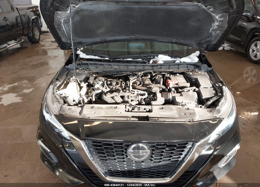 2022 NISSAN ALTIMA SV FWD VIN: 1N4BL4DV5NN415117