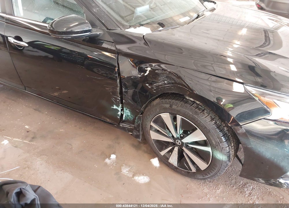 2022 NISSAN ALTIMA SV FWD VIN: 1N4BL4DV5NN415117