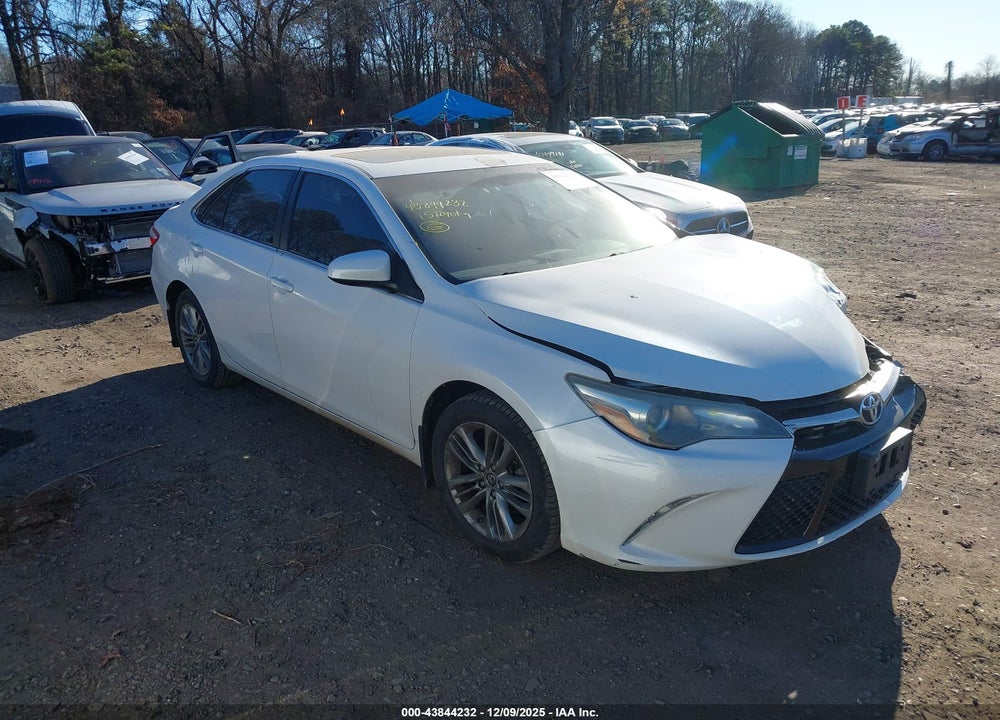 2015 TOYOTA CAMRY SE VIN: 4T1BF1FK0FU036080