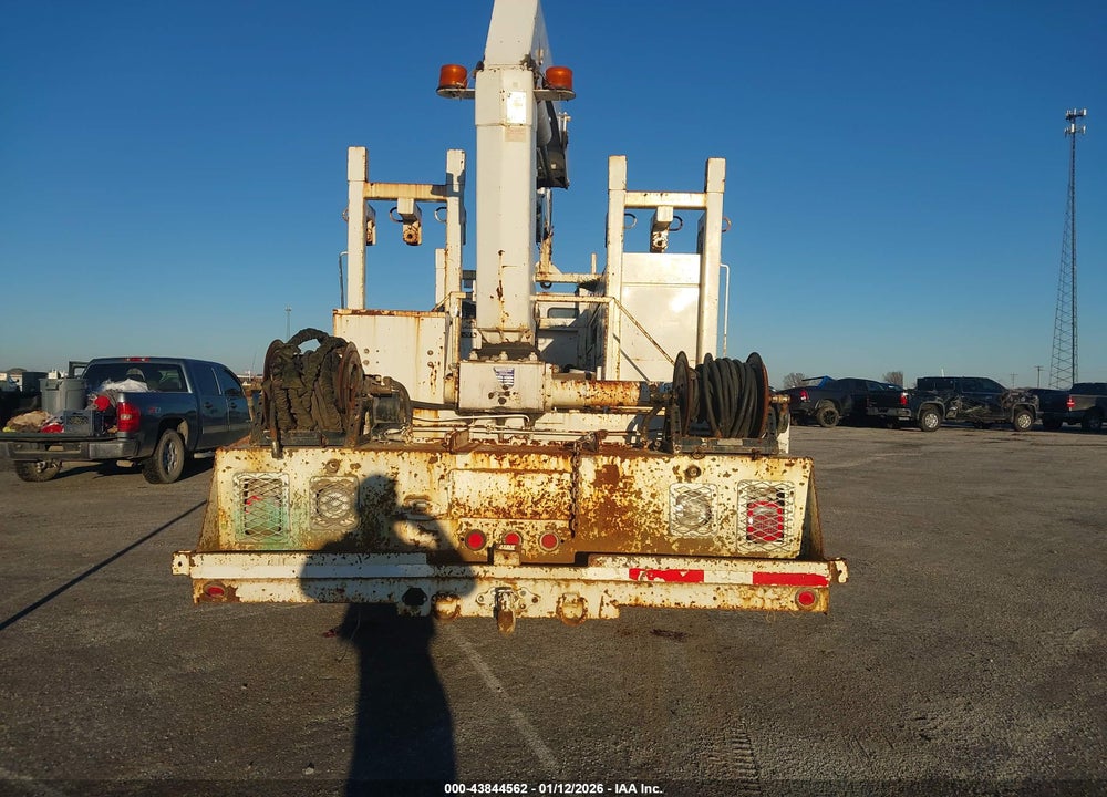 2001 FREIGHTLINER MEDIUM CONVENTIONAL FL80 VIN: 1FVHBXAK71HH51354