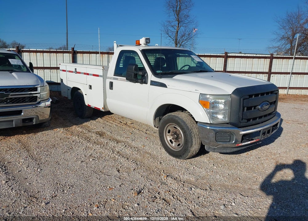2014 FORD F-250 XL VIN: 1FDBF2A67EEB82176