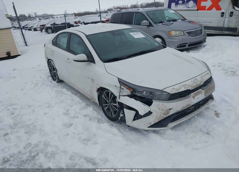 2023 KIA FORTE LXS VIN: 3KPF24AD7PE527001